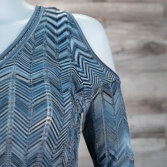 White House Black Market Cold Shoulder Blouse - Picture 3 of 5